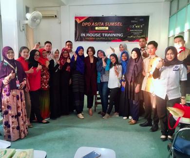 IN HOUSE TRAINING COMMUNICATION SKILL