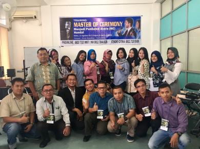 TRAINING MC