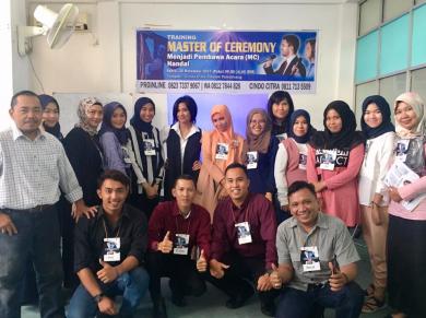 TRAINING MC